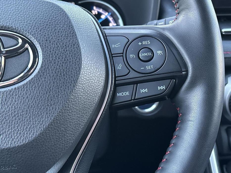 TOYOTA RAV4 PLUG-IN 2021