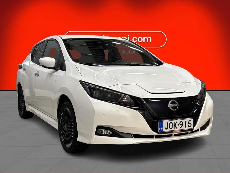 NISSAN LEAF 2022