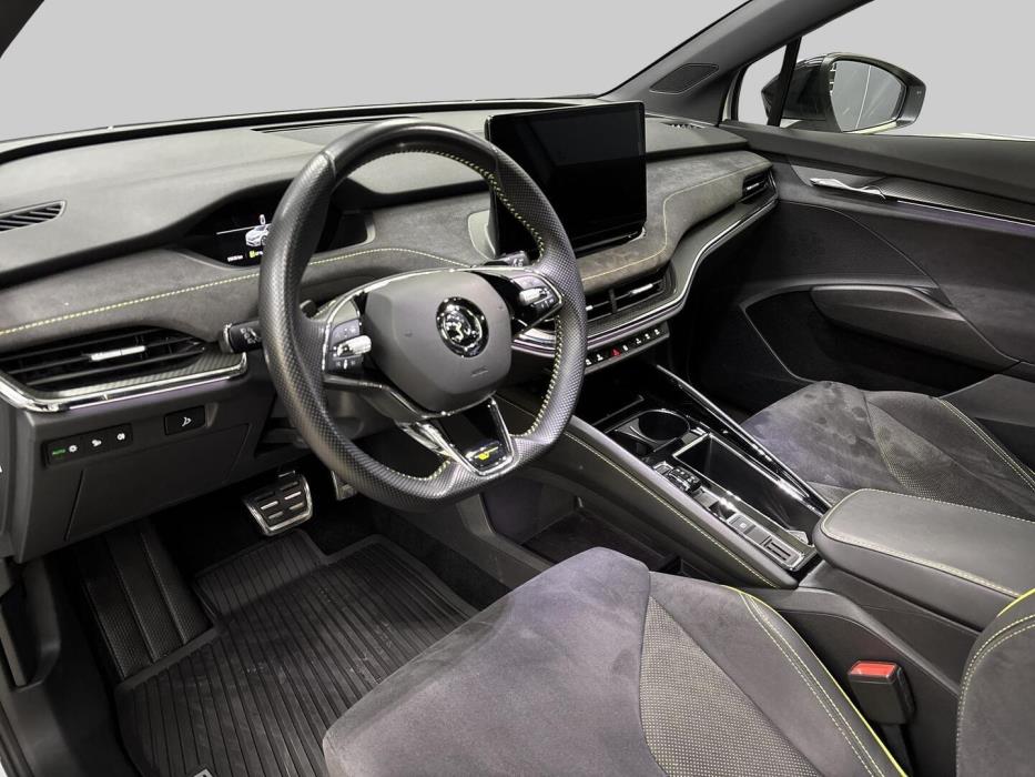 SKODA ENYAQ 2022