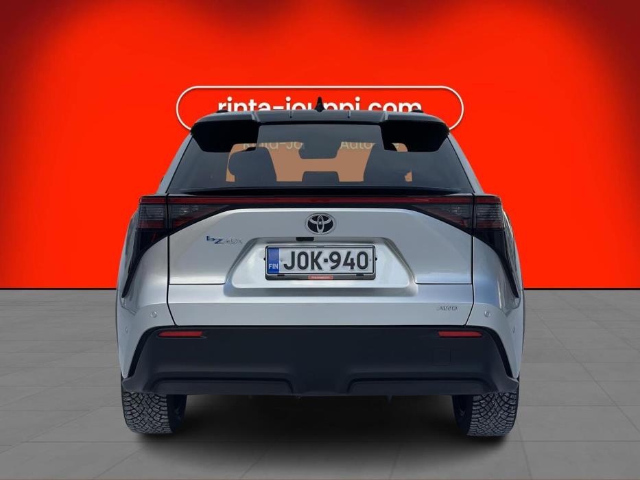 TOYOTA BZ4X 2022