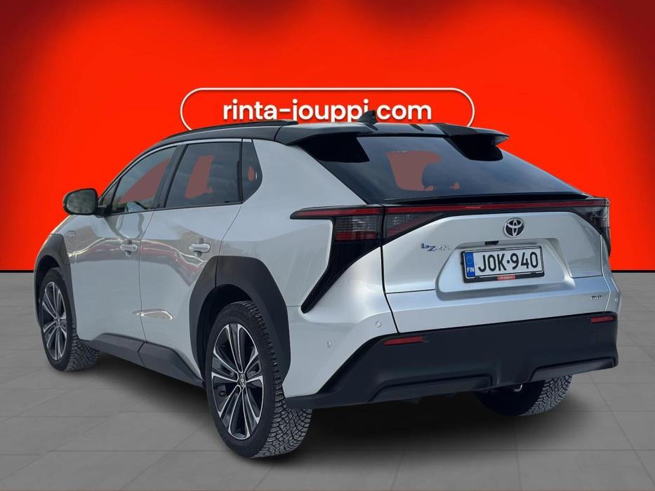 TOYOTA BZ4X 2022