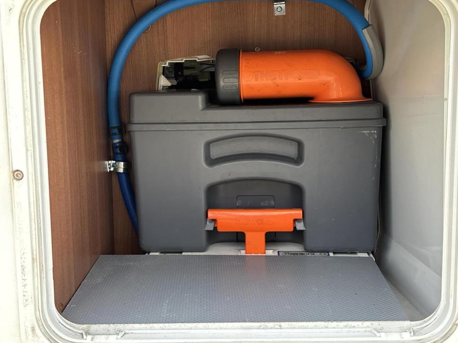 LMC BREEZER V636 2016