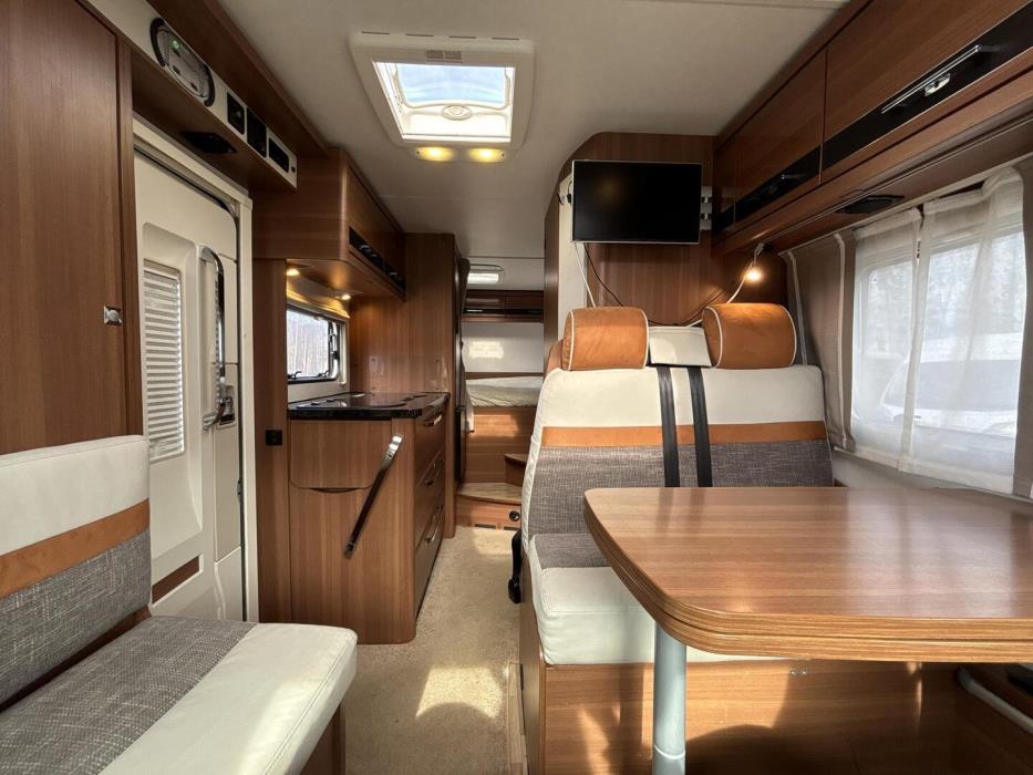 LMC BREEZER V636 2016