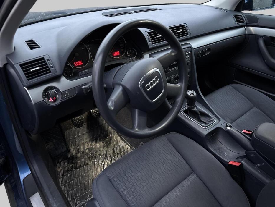 AUDI A4 2006