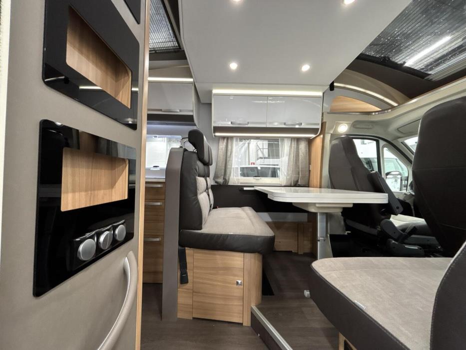 ADRIA Matrix 670 SL PLUS Scandinavian Edition 2021