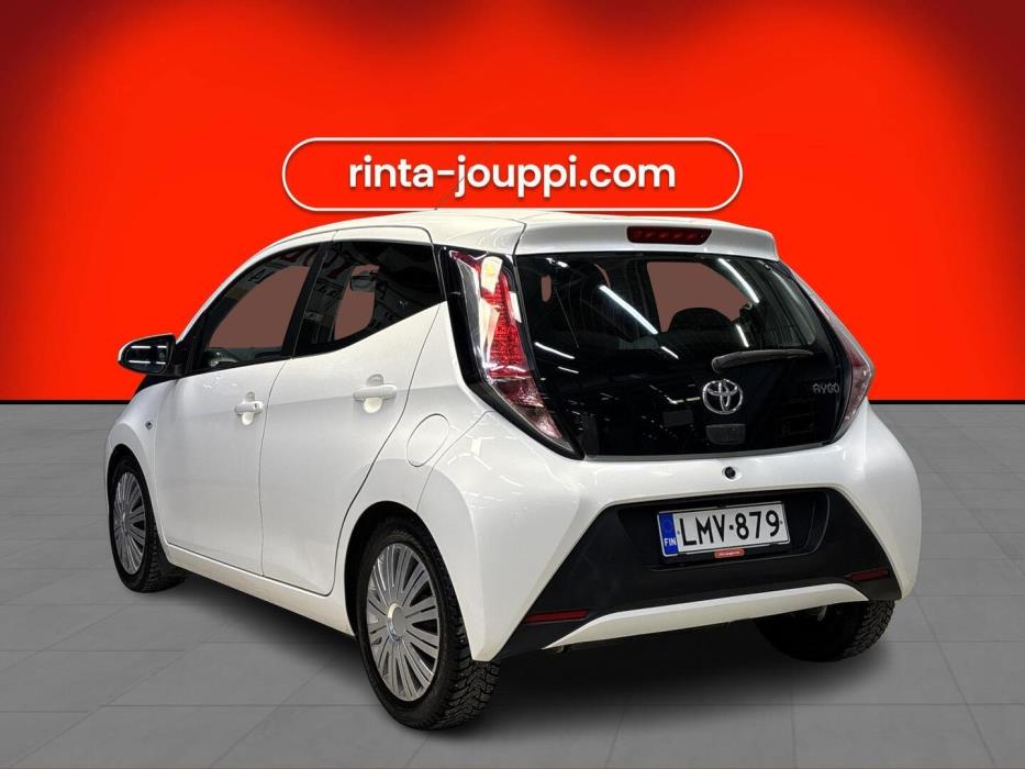 TOYOTA AYGO 2016