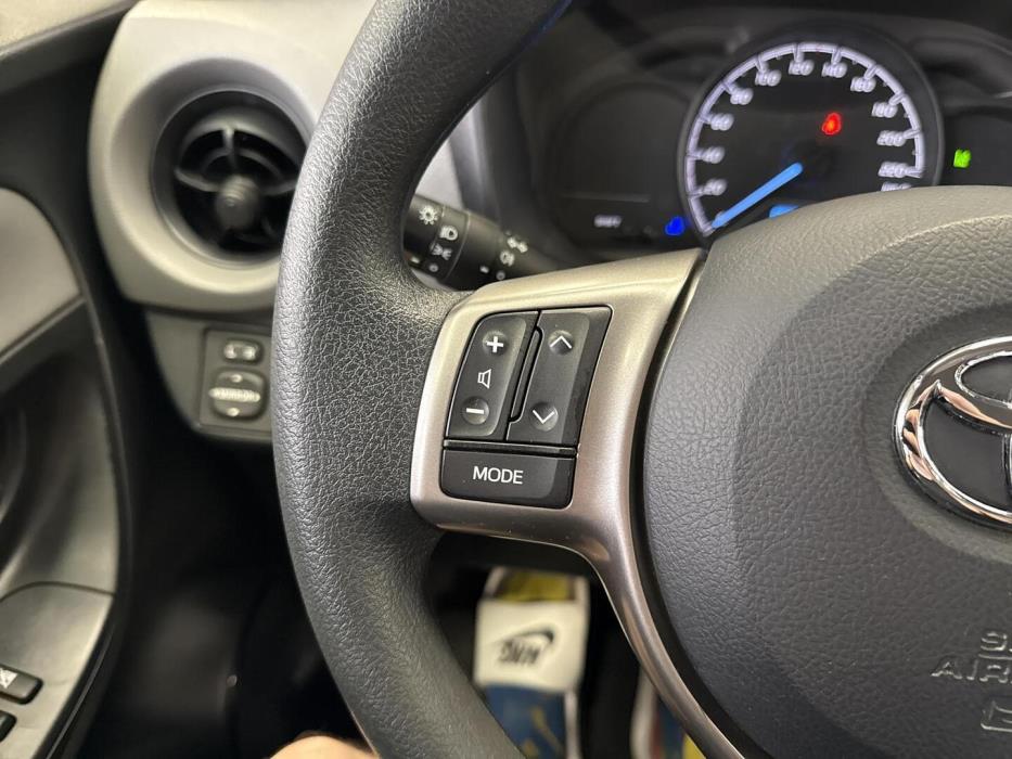 TOYOTA Yaris 2020