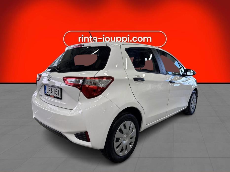 TOYOTA Yaris 2020