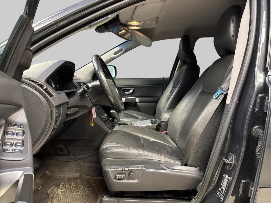 VOLVO XC90 2012