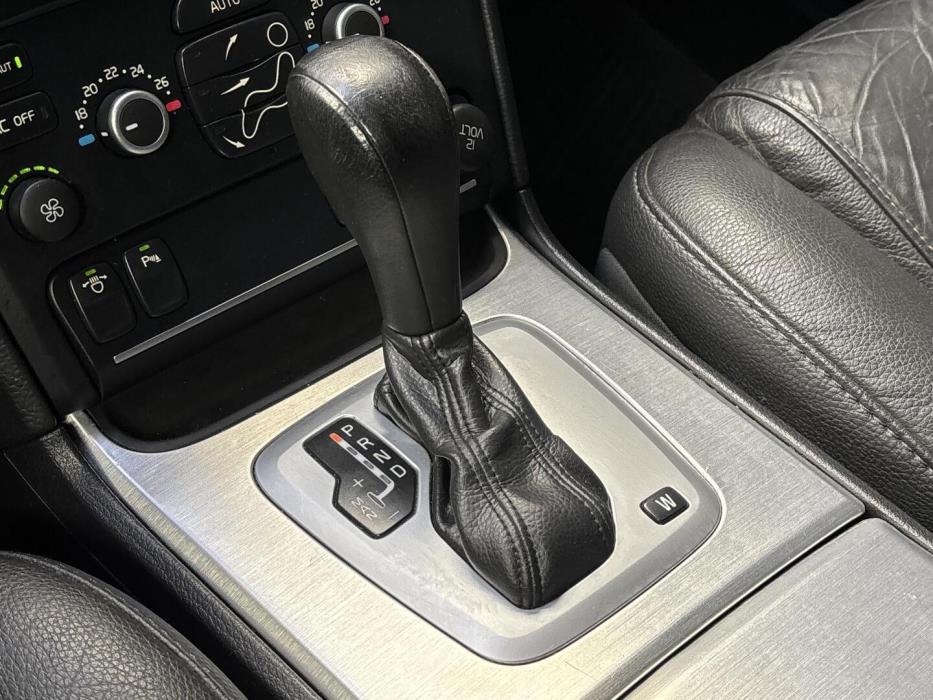 VOLVO XC90 2012