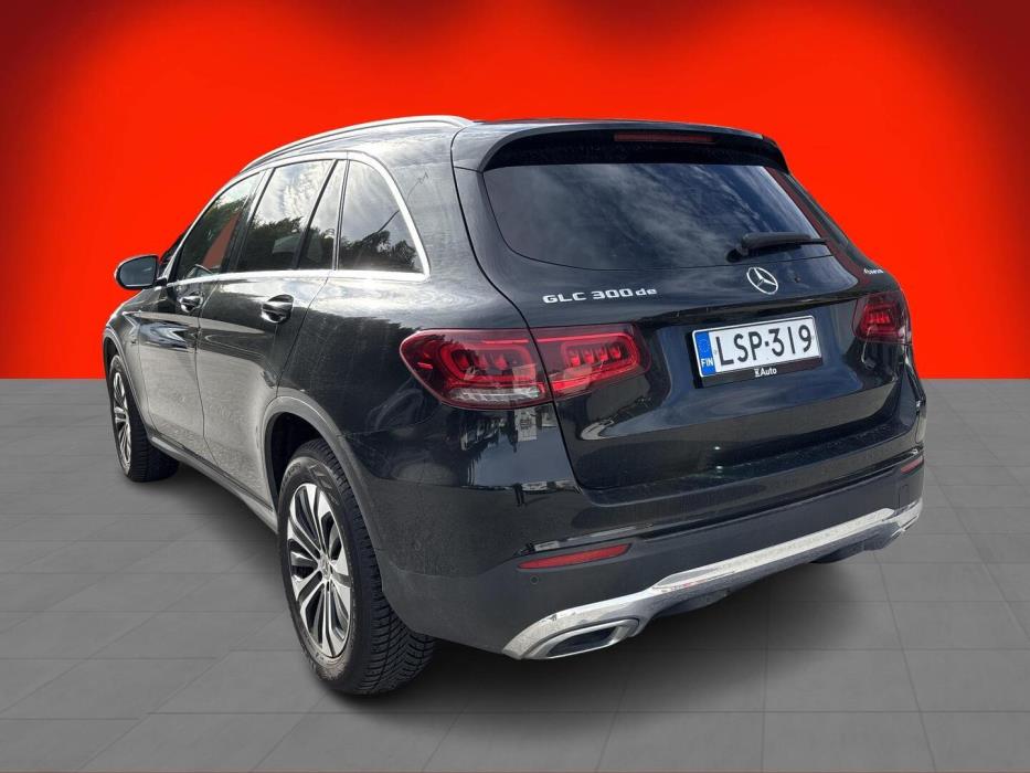 MERCEDES-BENZ GLC 2020