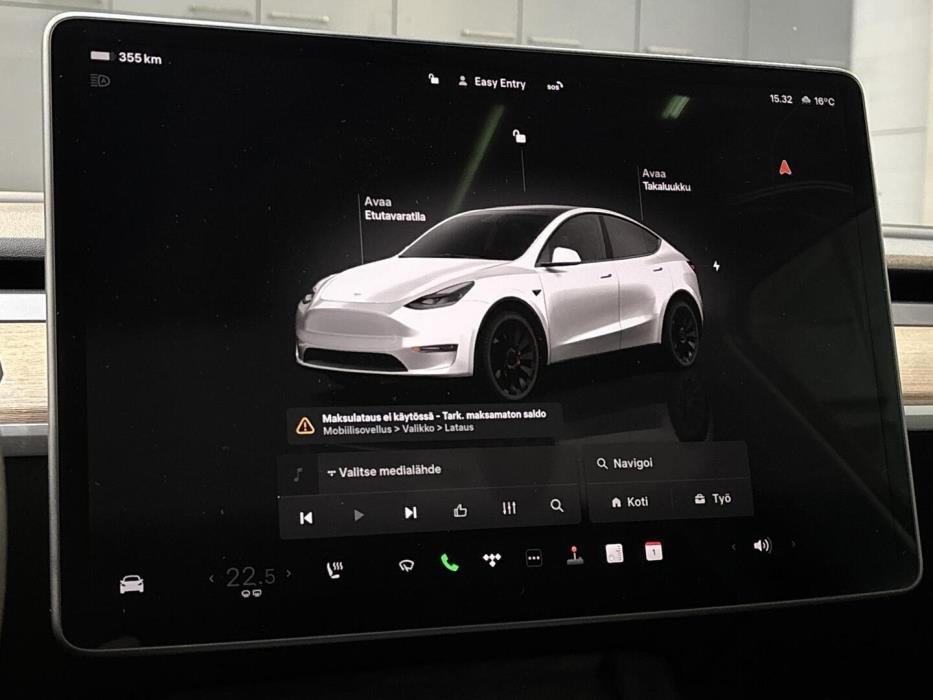 TESLA Model Y 2022