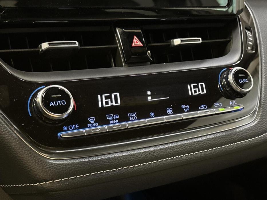 TOYOTA COROLLA 2020
