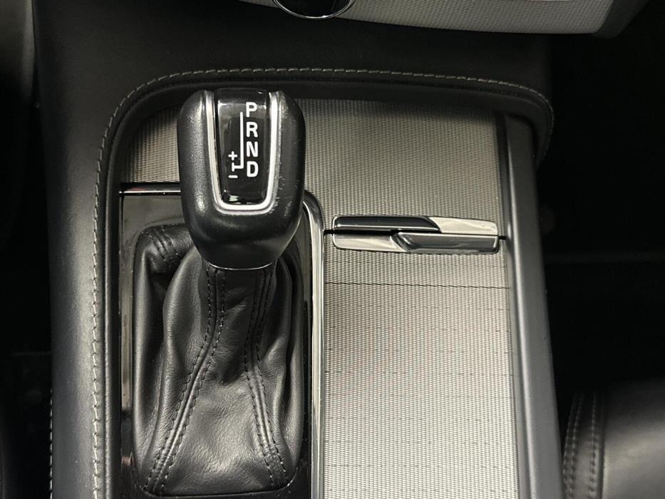 VOLVO XC90 2018