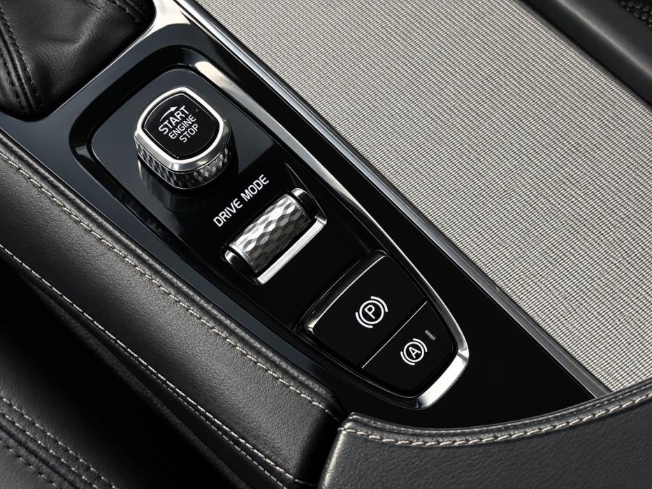 VOLVO XC90 2018
