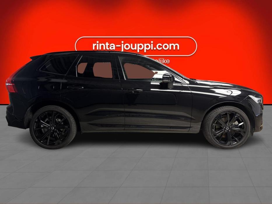 VOLVO XC60 2024