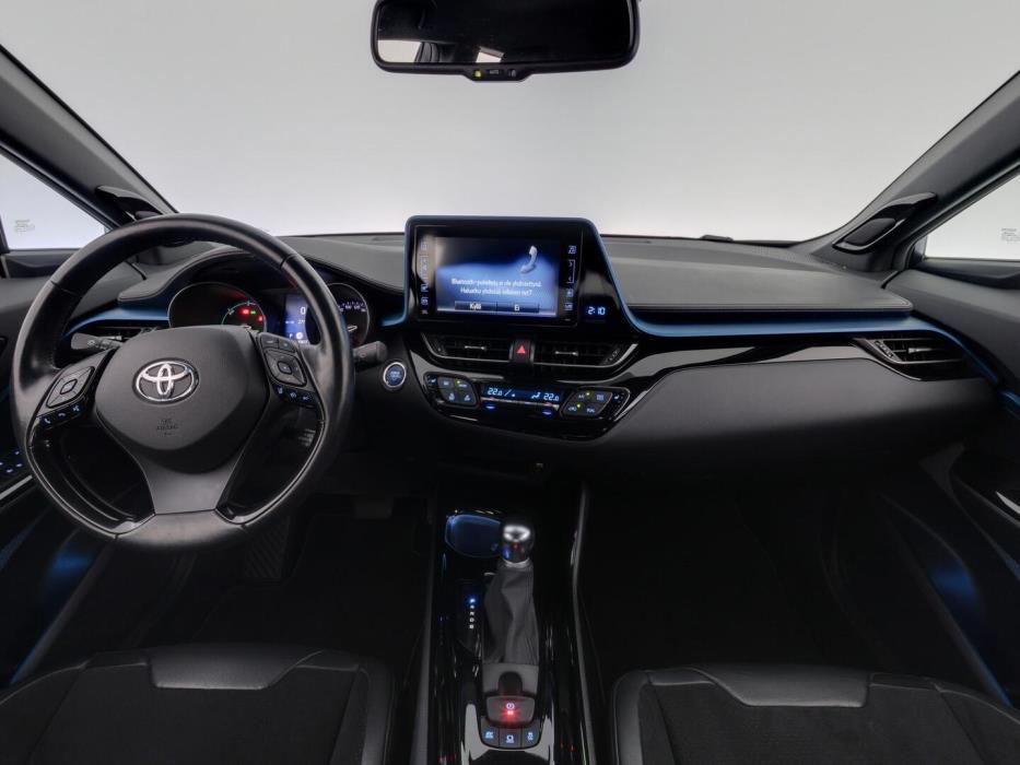 TOYOTA C-HR 2020