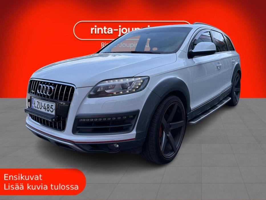 AUDI Q7 2012