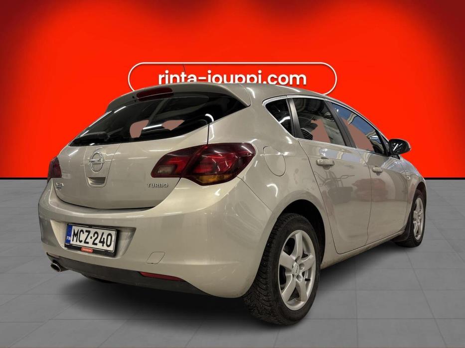 OPEL Astra 2010
