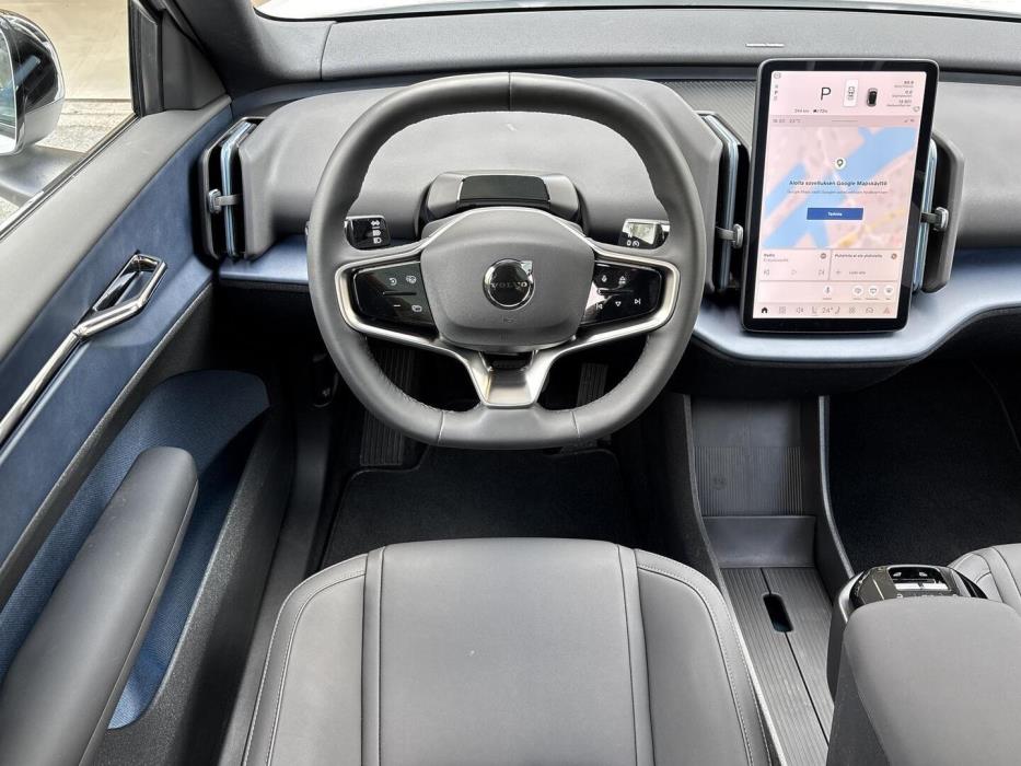 VOLVO EX30 2024