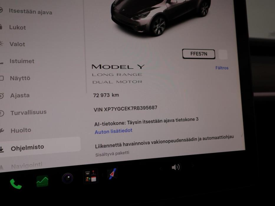 TESLA MODEL Y 2024