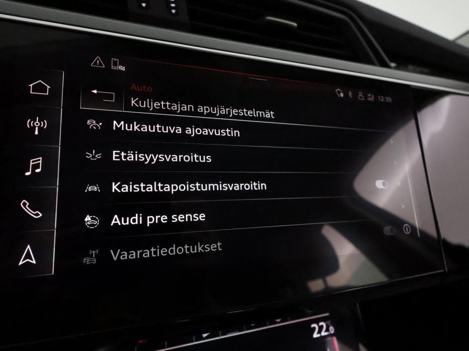 AUDI E-TRON 2023