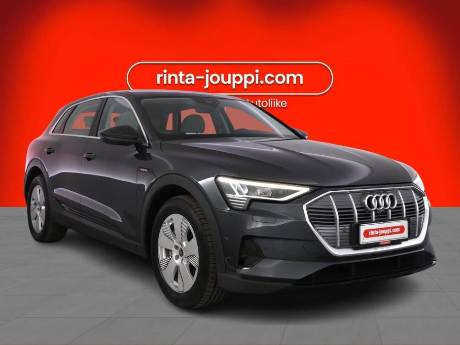 AUDI E-TRON 2023