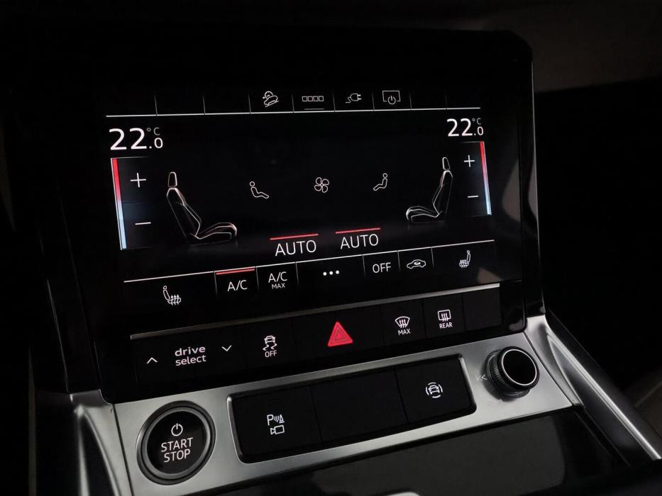 AUDI E-TRON 2023