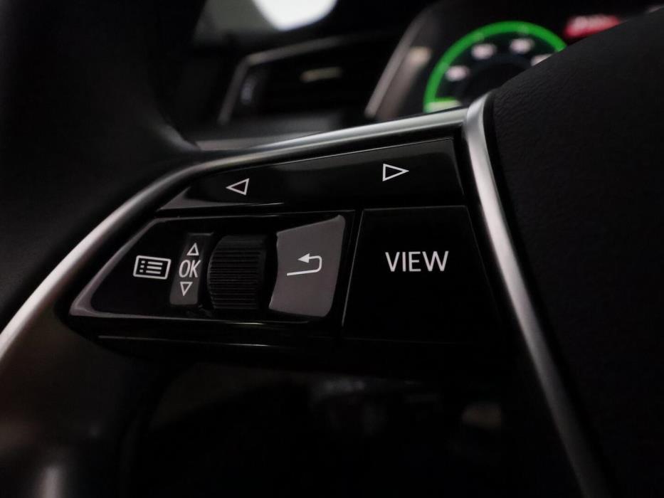 AUDI E-TRON 2023