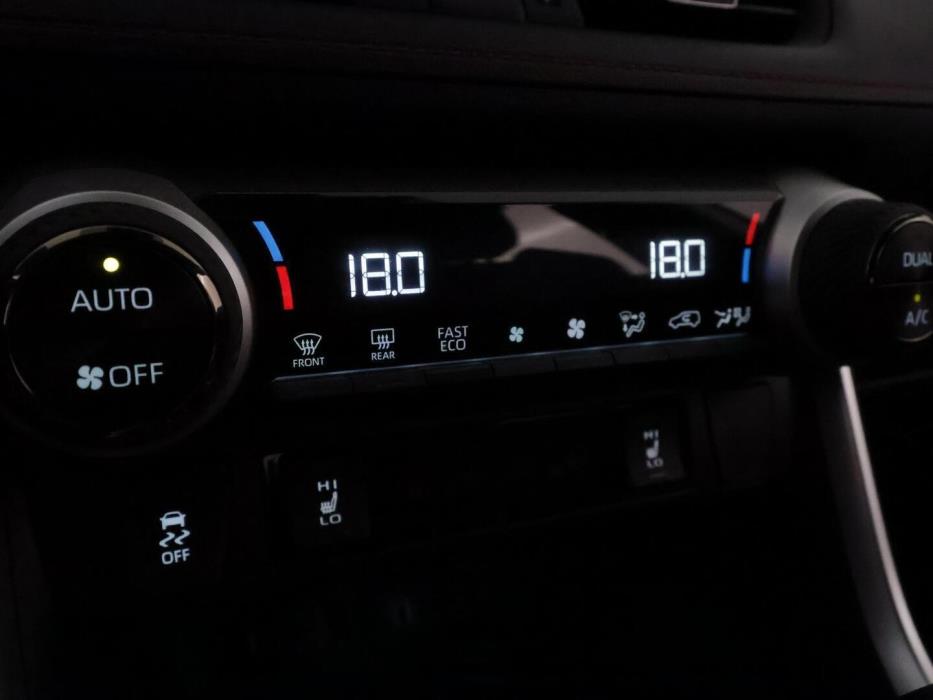 TOYOTA RAV4 PLUG-IN 2023