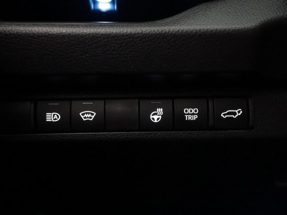 TOYOTA RAV4 PLUG-IN 2023