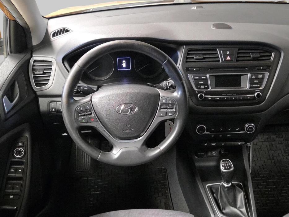 HYUNDAI i20 5d 2016