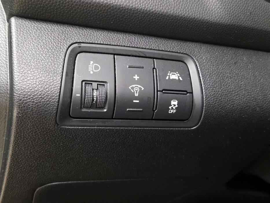 HYUNDAI i20 5d 2016