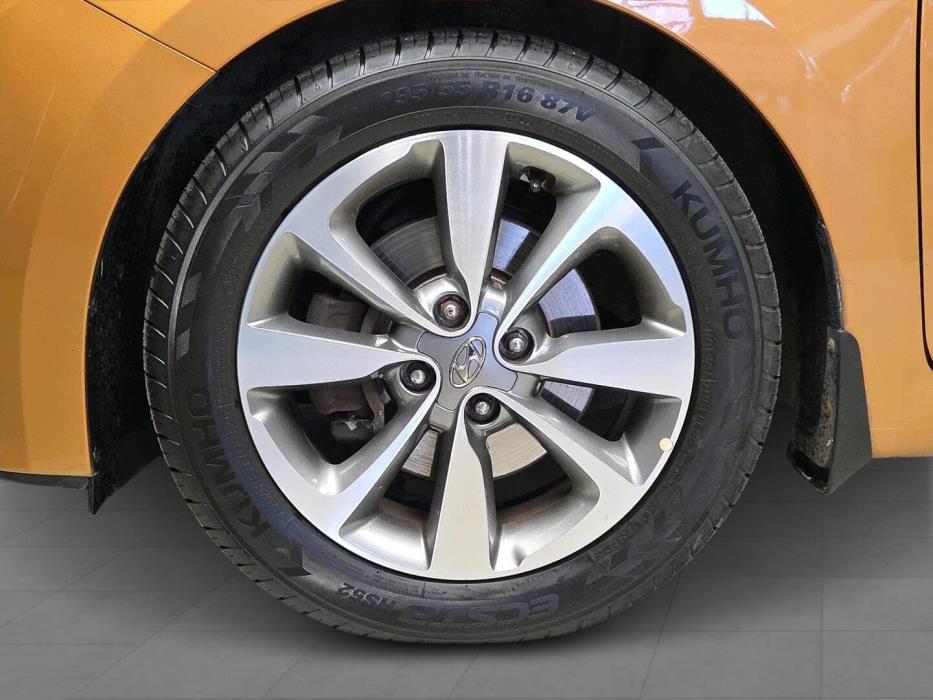 HYUNDAI i20 5d 2016