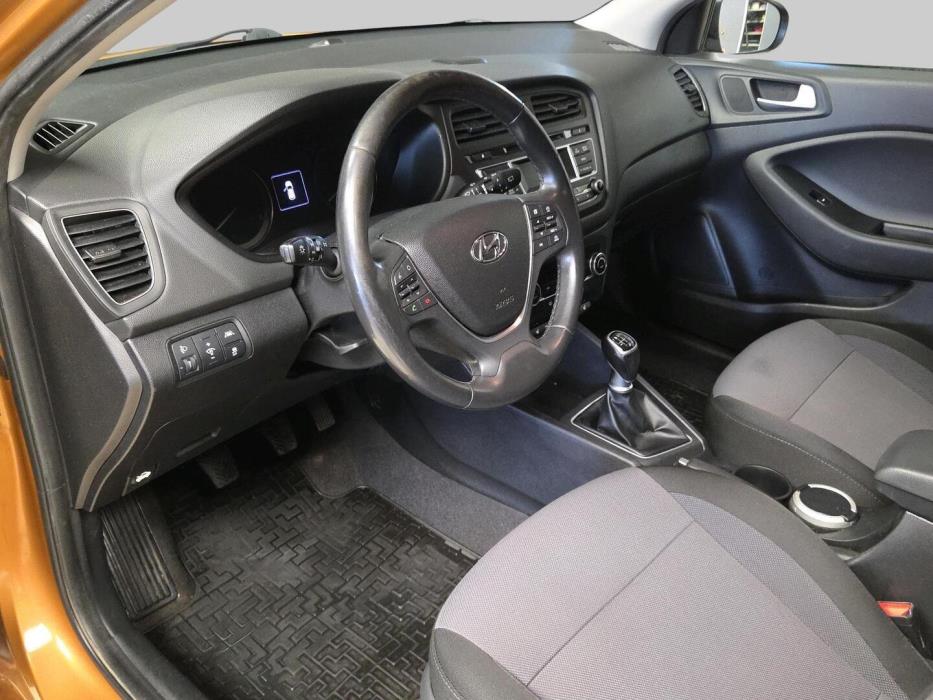 HYUNDAI i20 5d 2016