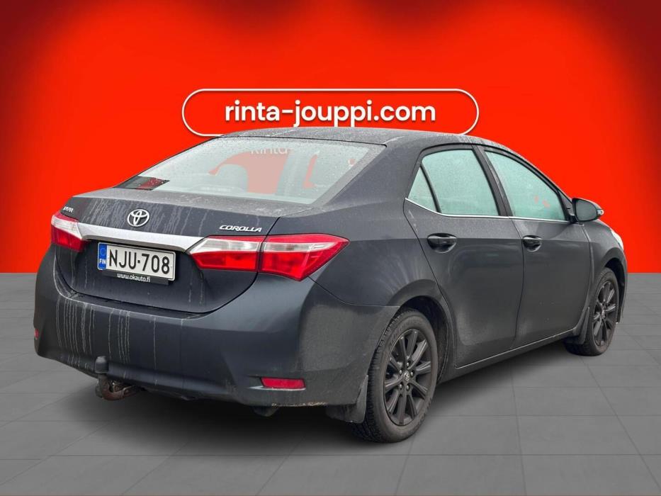 TOYOTA Corolla 2015