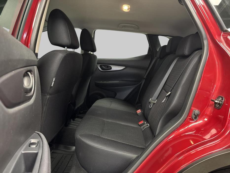 NISSAN Qashqai 2016