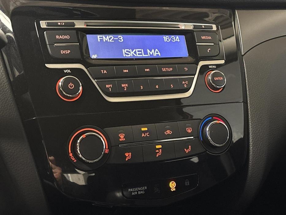 NISSAN Qashqai 2016