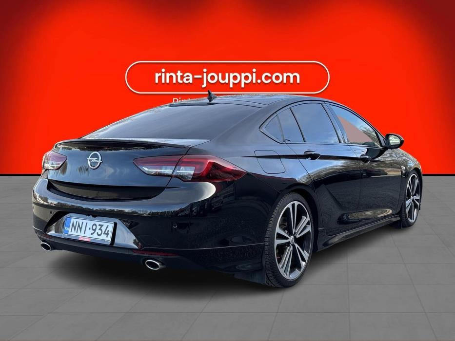 OPEL Insignia 2020