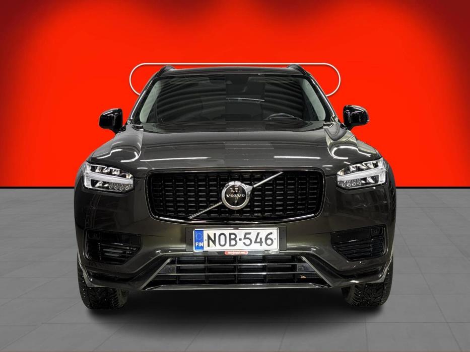 VOLVO XC90 2021