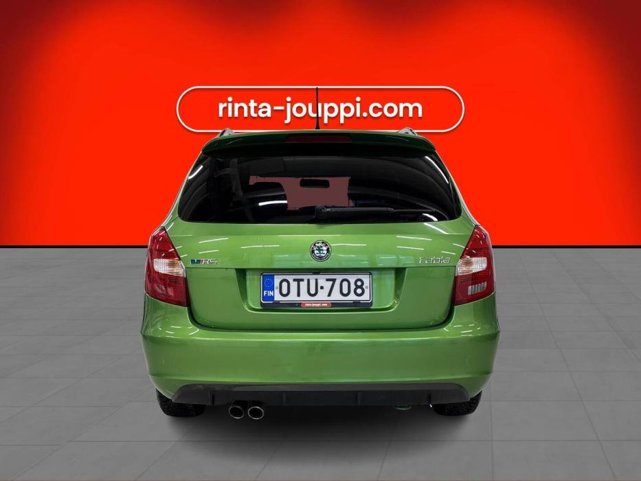 SKODA Fabia 2013