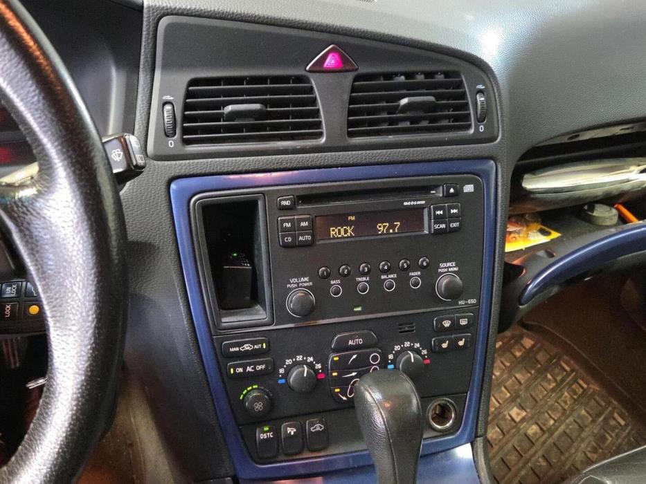 VOLVO V70 2006
