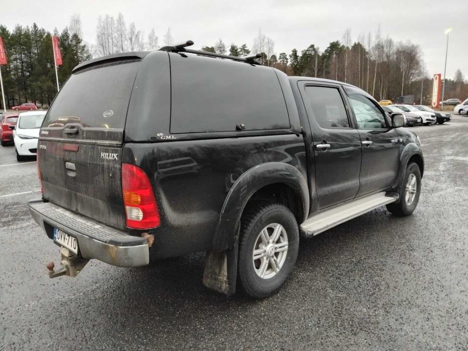 TOYOTA Hilux 2010