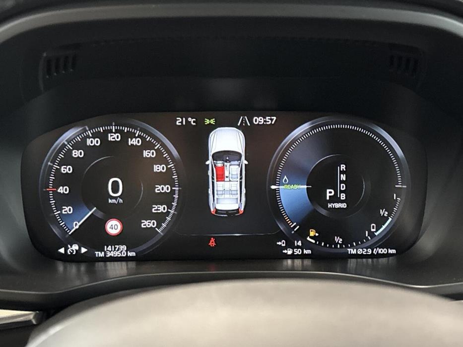 VOLVO XC60 2018