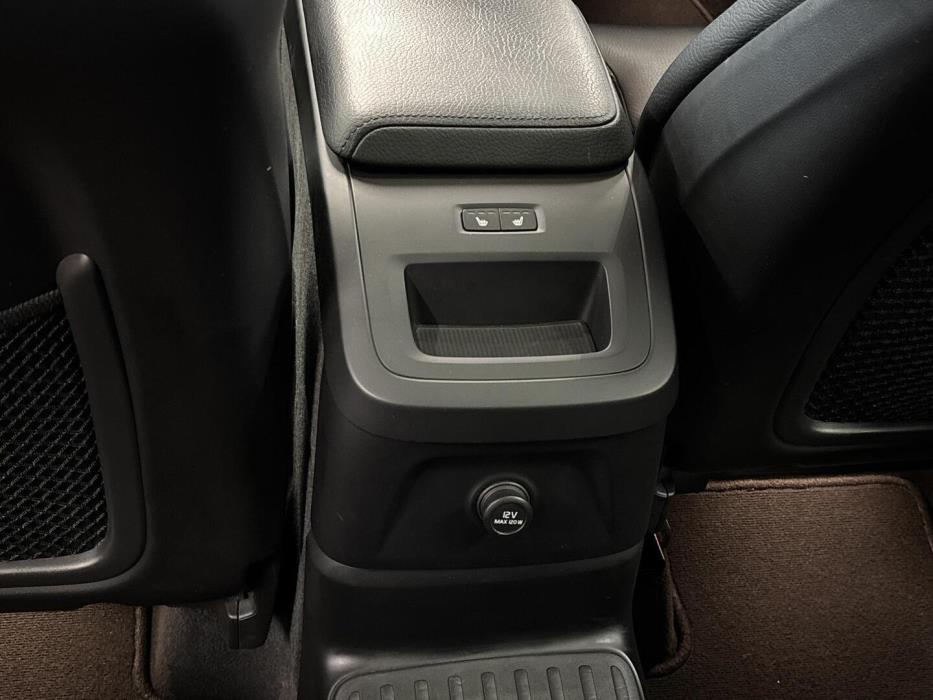 VOLVO XC60 2018