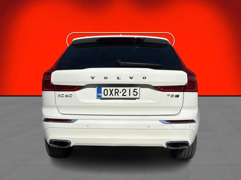 VOLVO XC60 2018