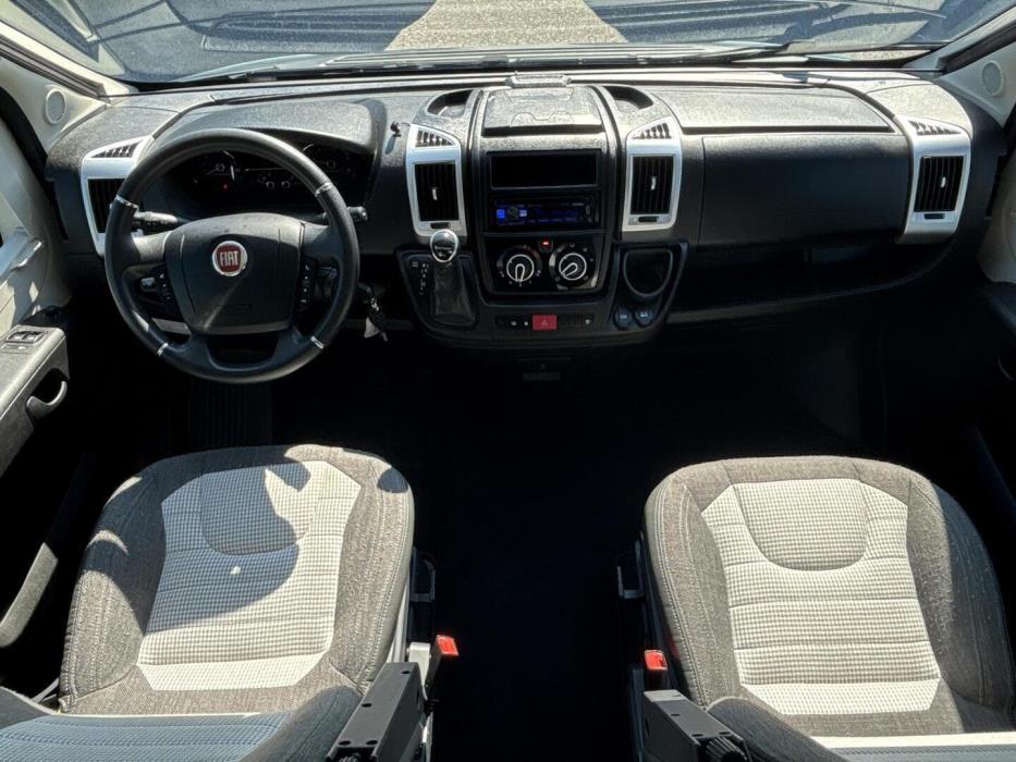 ADRIA TWIN SUPREME 2020