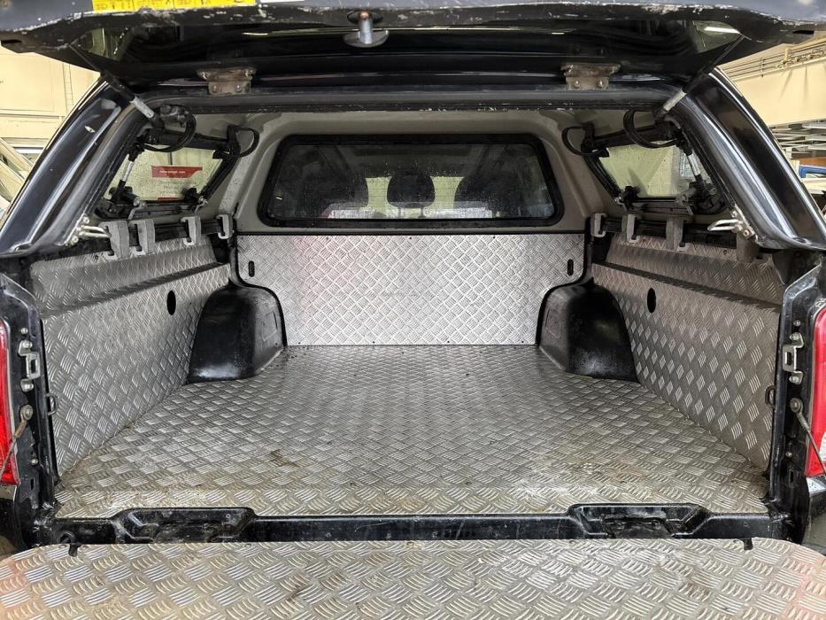 MITSUBISHI L200 2016