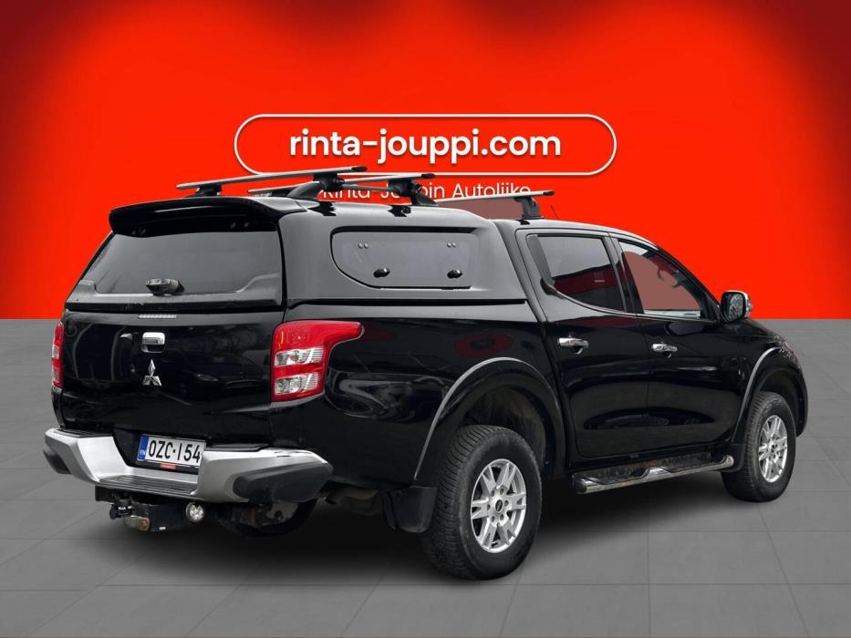 MITSUBISHI L200 2016