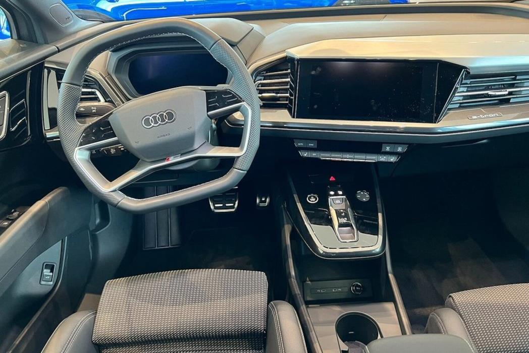 AUDI Q4 E-TRON 2023